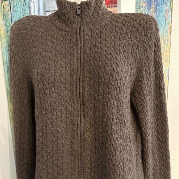 A CHOCOLATE BROWN ZIP UP SWEATER - Picture 1 of 10